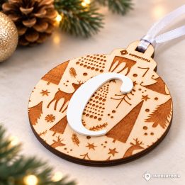 Bola de navidad detalles grabados Inicial o nombre